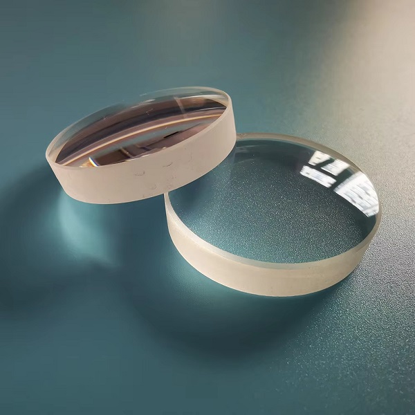 UV Fused Silica Lenses